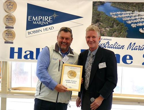 Darren Vaux receiving the MIA Hall of Fame Award from Colin Bransgrove © Empire Marinas http://www.empiremarinas.com.au